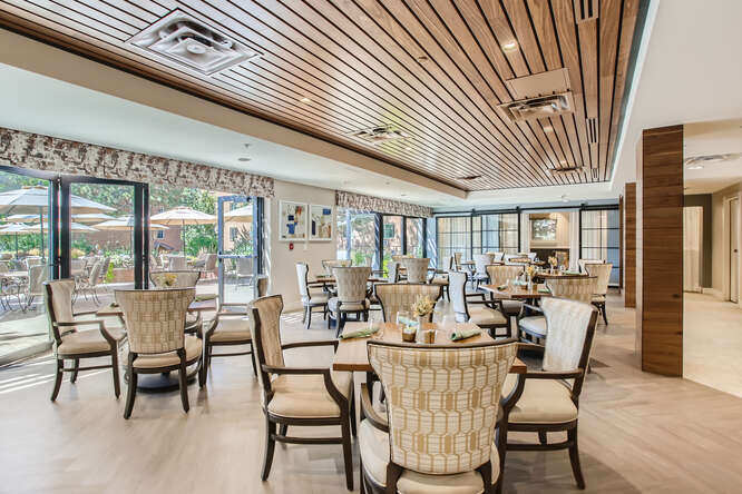 Dining area at Clermont Park